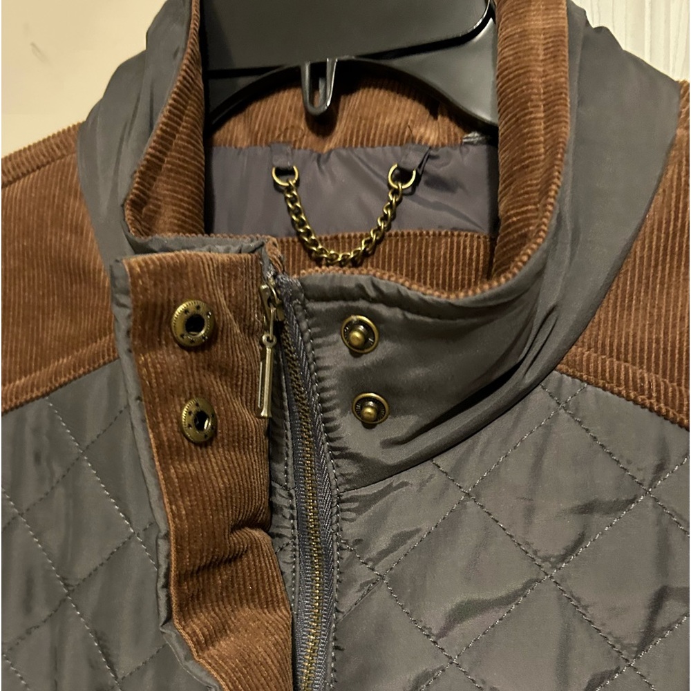Light weight jacket - Picture 2 of 3